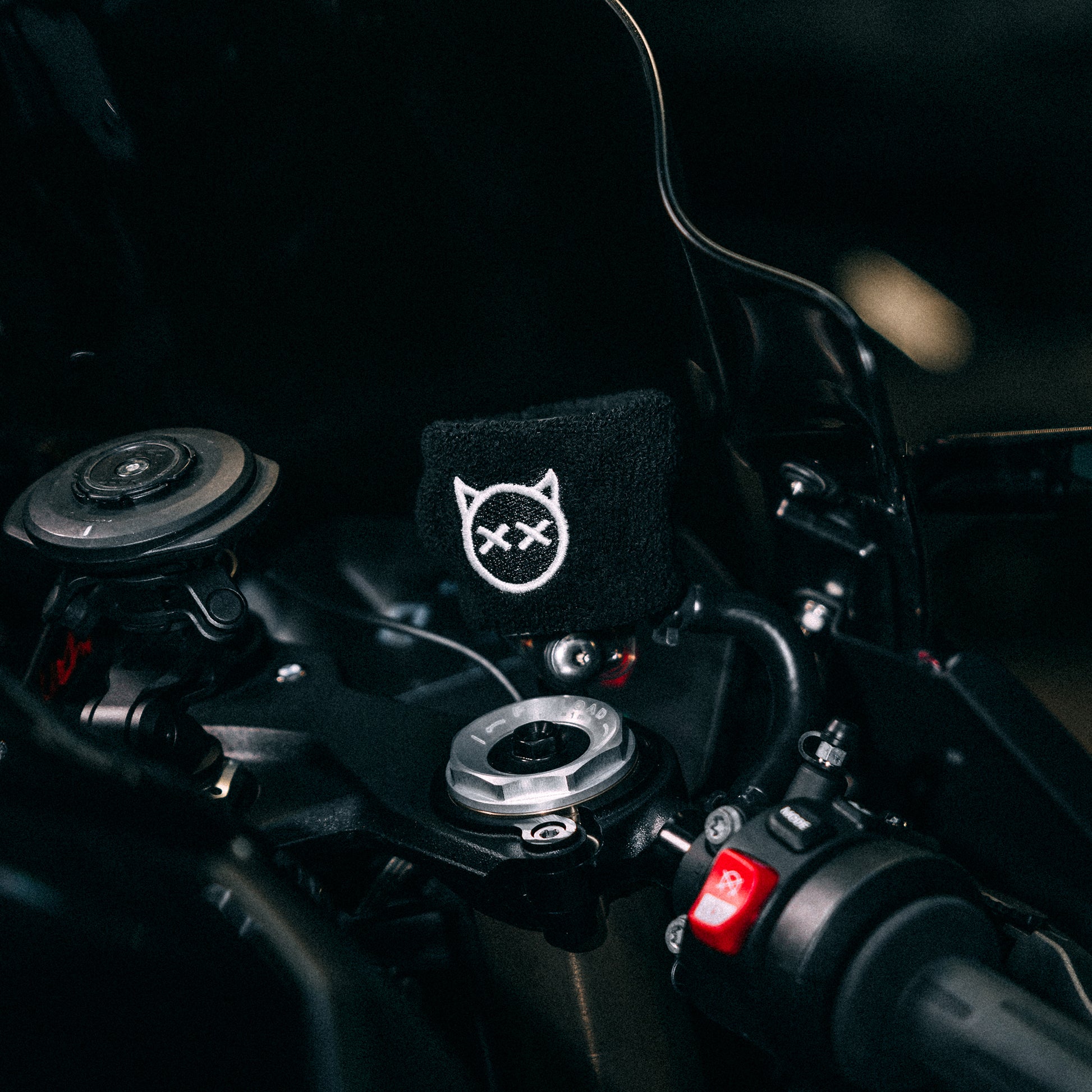 BRAKE RESERVOIR SOCK