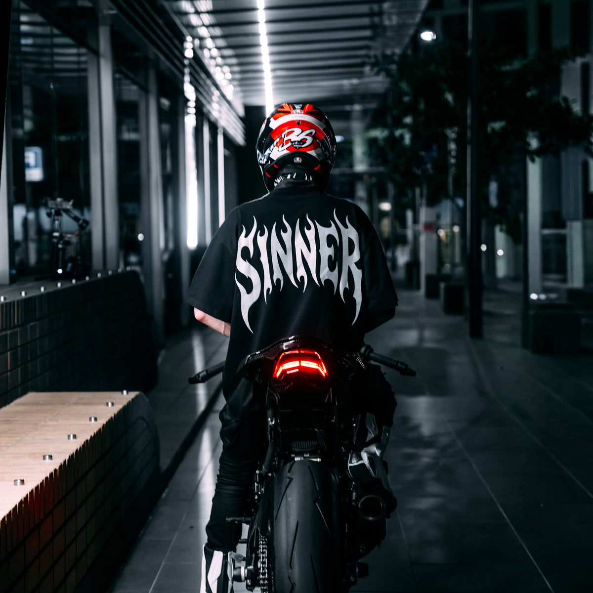 CHROME "EMBER" TEE
