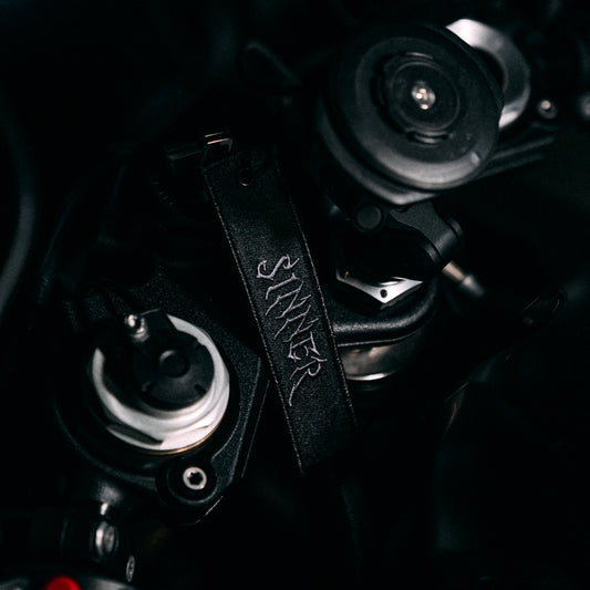 "BLACKOUT" JET TAG